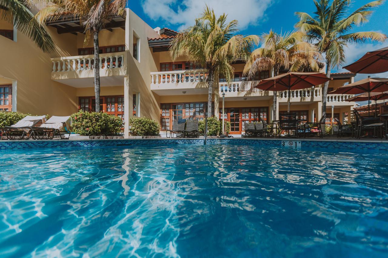 La Quinta Beach Resort Palm Beach Exterior foto
